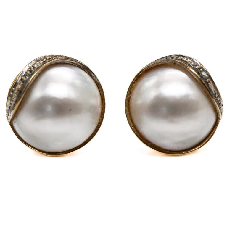 Mabe Pearl and Diamond Stud Earrings