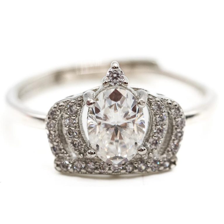 Regal Dusk Moissanite Ring