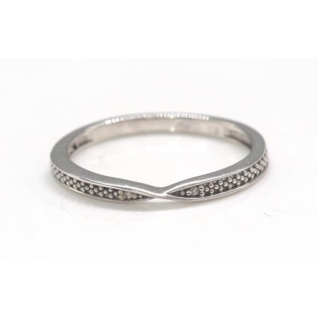 White Gold Twist Band